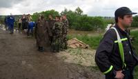 V obci Pavlovce sa v dôsledku neustávajúcich dažďov pretrhla hrádza