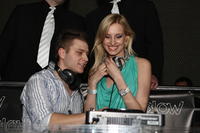 Nechýbala ani Denisa Mendrejová, ktorá zahájila spolu s DJ-om párty.