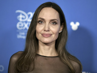 Angelina Jolie očarila mnohých mužov. 
