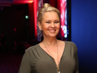 Adriana Kmotríková Adriana Kmotríková