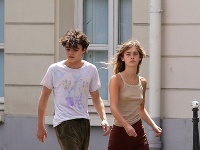 Jack Depp na prechádzke so svojou frajerkou Camille Jansen.