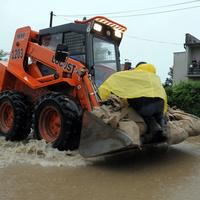 Povodne ohrozujú východné Slovensko.