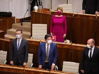 Zuzana Čaputová v parlamente Zuzana Čaputová v parlamente