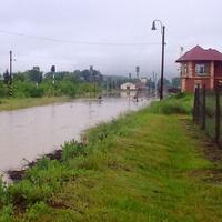 Zaplavená železničná stanica vo Fiľakove.