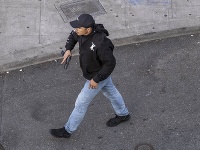 Muž v Seattli ohrozoval ľudí pištoľou, jednu osobu zranil