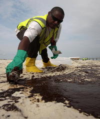 Pláže na Floride znečistené ropou.