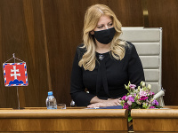 Prezidentka SR Zuzana Čaputová prišla na zasadnutie parlamentu vypočuť správu o činnosti verejného ochrancu práv za minulý rok, ktorý predstavila verejná ochrankyňa práv Mária Patakyová,