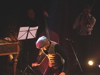 Pre veľký záujem o jesenné turné pridáva Štefan Štec letné koncerty v amfiteátroch!