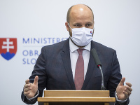 Minister obrany Jaroslav Naď Minister obrany Jaroslav Naď