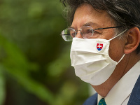 Minister životného prostredia Ján Budaj Minister životného prostredia Ján Budaj