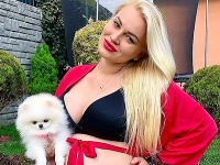 Eva Zelníková sa stala po prvý raz mamou. Eva Zelníková sa stala po prvý raz mamou.