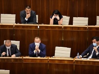 Kollárovci pravdepodobne podajú návrh na odvolanie šéfa parlamentu Kollárovci pravdepodobne podajú návrh na odvolanie šéfa parlamentu