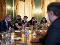 Prezidentka Čaputová sa stretla so slovenskými europoslancami