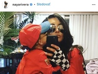 Naya Rivera so synom.