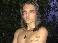 Damian Hurley Damian Hurley
