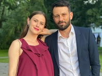 Robo Jakab krátko pred narodením bábätka skončil na nemocničnom lôžku. Robo Jakab krátko pred narodením bábätka skončil na nemocničnom lôžku.