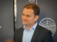 Premiér Slovenskej republiky Igor Matovič Premiér Slovenskej republiky Igor Matovič