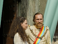Marián Mitaš so svojou filmovou dcérou - princeznou Hankou. 