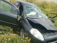 Čelná zrážka áut pri Liptovskej Mare si vyžiadala štyroch zranených ľudí