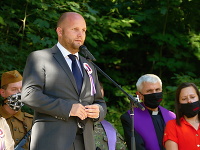 Pietna spomienka pri pamätníku SNP. Pietna spomienka pri pamätníku SNP.