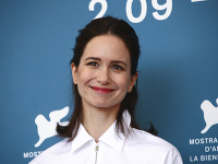 Katherine Waterston Katherine Waterston