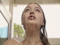 Iskra Lawrence Iskra Lawrence