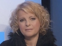 Iveta Bartošová ukončila svoj život v roku 2014 skokom pod vlak. Iveta Bartošová ukončila svoj život v roku 2014 skokom pod vlak.