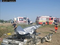 Tragická zrážka vlaku a auta Tragická zrážka vlaku a auta