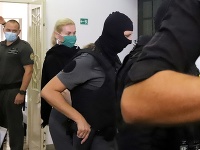 Monika Jankovská po desiatich dňoch hladovky. Monika Jankovská po desiatich dňoch hladovky.