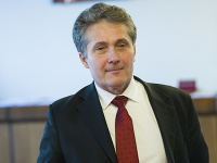 Ľubomír Petrák Ľubomír Petrák