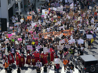 V USA sa konali pochody žien protestujúcich proti prezidentovi Trumpovi