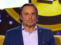Jozef Vajda sa dnes večer objaví v šou 2na1. Jozef Vajda sa dnes večer objaví v šou 2na1.