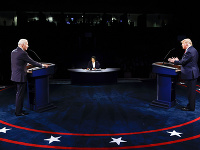 Posledná predvolebná prezidentská debata v USA