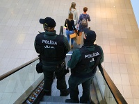 Polícia bude naďalej vykonávať kontroly Polícia bude naďalej vykonávať kontroly