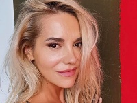 Dara Rolins podstúpila ďalšiu plastickú operáciu nosa. Dara Rolins podstúpila ďalšiu plastickú operáciu nosa.