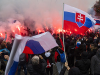 Protest pred Úradom vlády Protest pred Úradom vlády