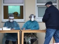 Celoplošné testovanie na Slovensku Celoplošné testovanie na Slovensku