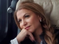 Yvetta Blanarovičová prišla kvôli pandémii koronavírusu už o 5 blízkych ľudí. Yvetta Blanarovičová prišla kvôli pandémii koronavírusu už o 5 blízkych ľudí.
