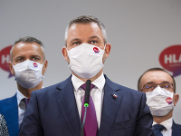 Peter Pellegrini ako novozvolený predseda Hlasu-SD Peter Pellegrini ako novozvolený predseda Hlasu-SD