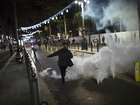 Protesty proti policajnému násiliu v Paríži Protesty proti policajnému násiliu v Paríži