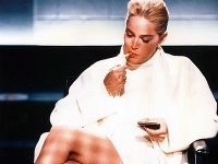 Sharon Stone vo filme Základný inštinkt. Sharon Stone vo filme Základný inštinkt.