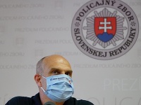 Policajný prezident Milan Lučanský odchádza z funkcie. Policajný prezident Milan Lučanský odchádza z funkcie.