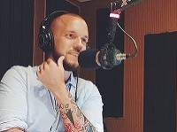 Michal Sabo bol roky uznávaným slovenským moderátorom. Michal Sabo bol roky uznávaným slovenským moderátorom.