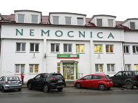 V Novom Meste nad Váhom začína fungovať prvá nemocnica iba pre COVID pacientov
V Novom Meste nad Váhom začína fungovať prvá nemocnica iba pre COVID pacientov