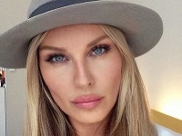 Simona Krainová Simona Krainová