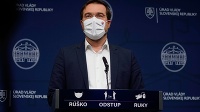 Minister zdravotníctva Marek Krajčí v sobotu po vláde vystúpil s krátkym vyhlásením.