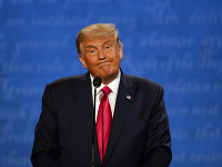 Dosluhujúci prezident USA Donald Trump Dosluhujúci prezident USA Donald Trump