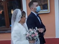 Dominika Stará je už vydatou ženou. Dominika Stará je už vydatou ženou.