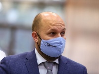 Naď sa vyjadril ku kauze financií pre blízkeho človeka Matoviča. Naď sa vyjadril ku kauze financií pre blízkeho človeka Matoviča.