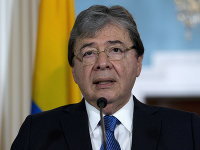 Carlos Holmes Trujillo Carlos Holmes Trujillo
